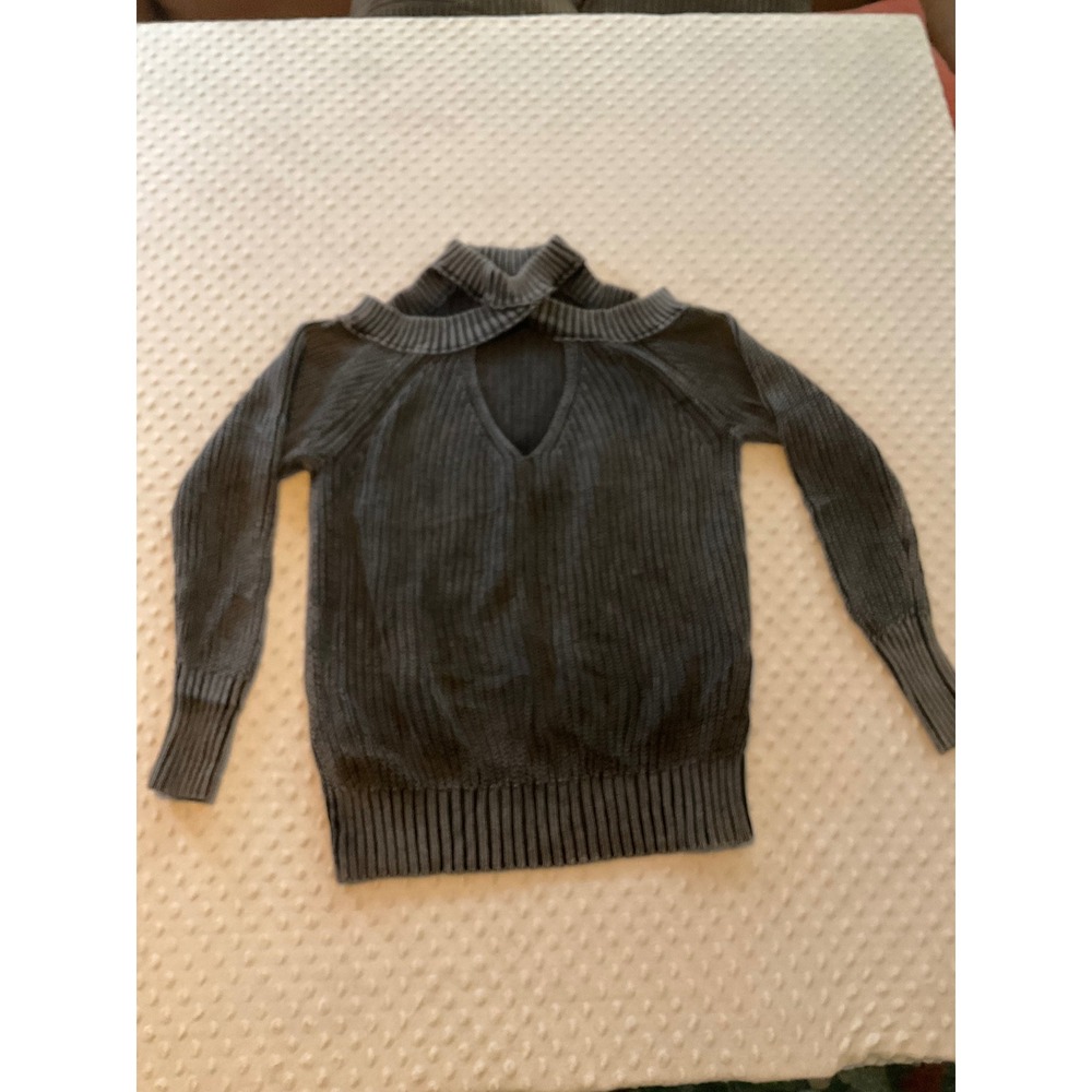 Free People Charcoal Gray Cold Shoulder Cutout‎ Mock Neck Sweater Size S - Picture 7 of 9